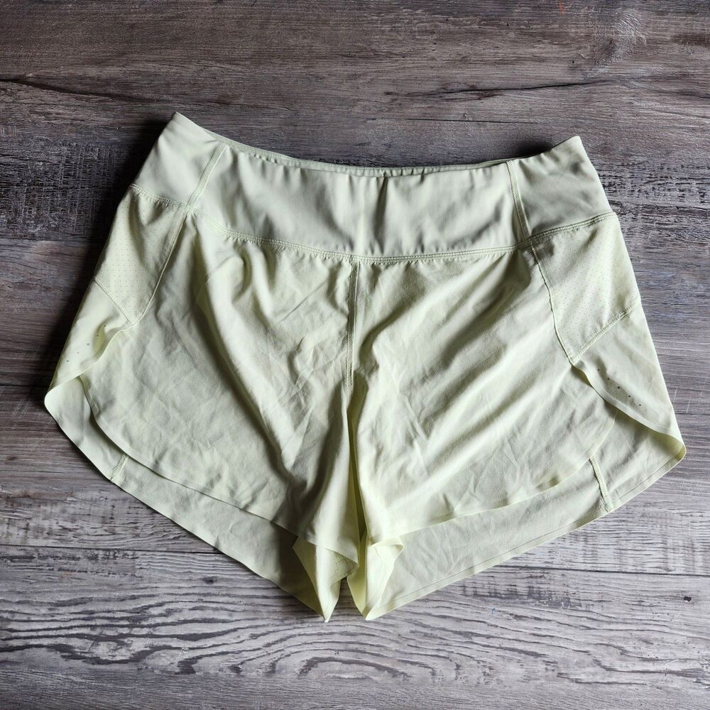 (1X) Athleta Run With It 3.5" Short
